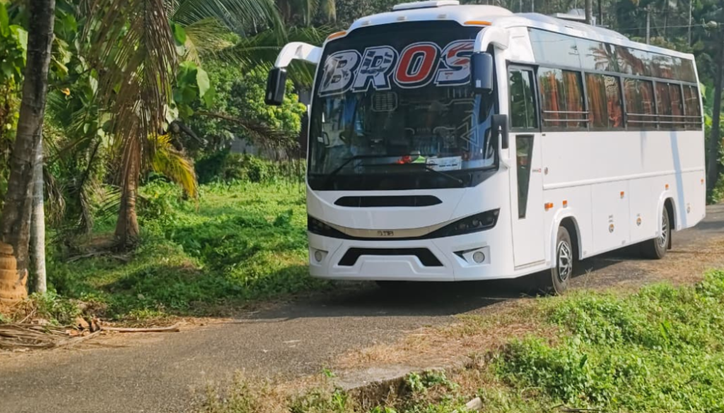 Best Tourist Bus in Kozhikode