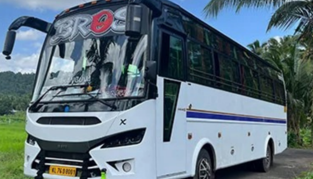How Tourist Buses Make Long-Distance Group Travel from Calicut Easier