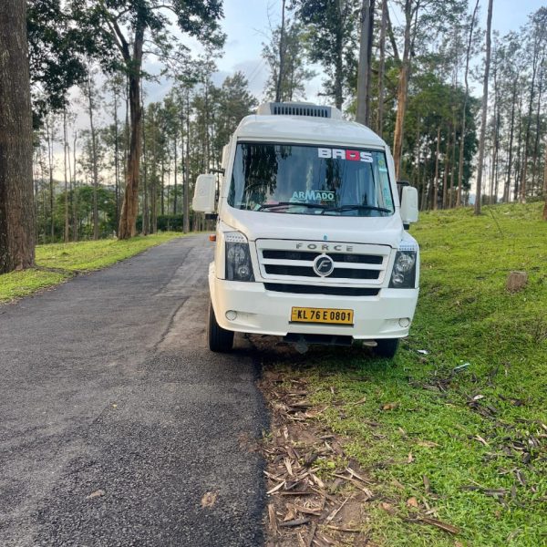 17 seater tempo traveller